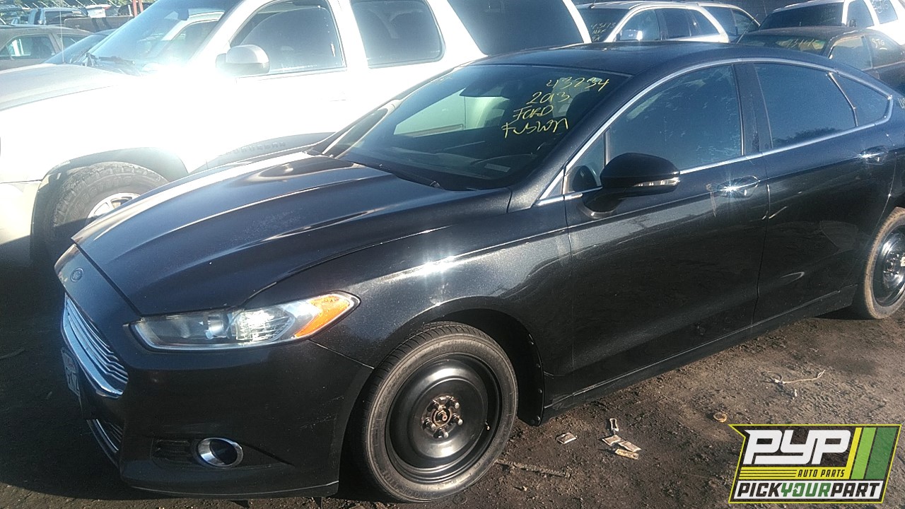 2013 FORD FUSION partes disponibles