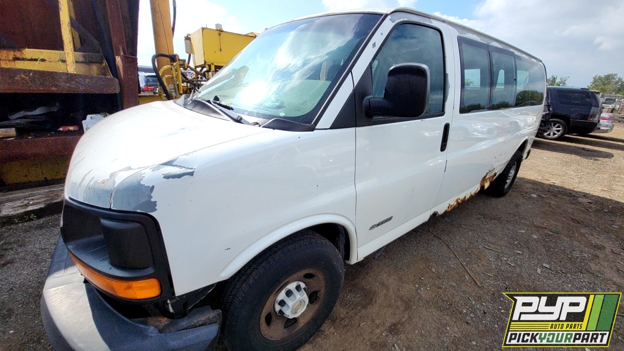 2005 CHEVROLET EXPRESS 3500 partes disponibles