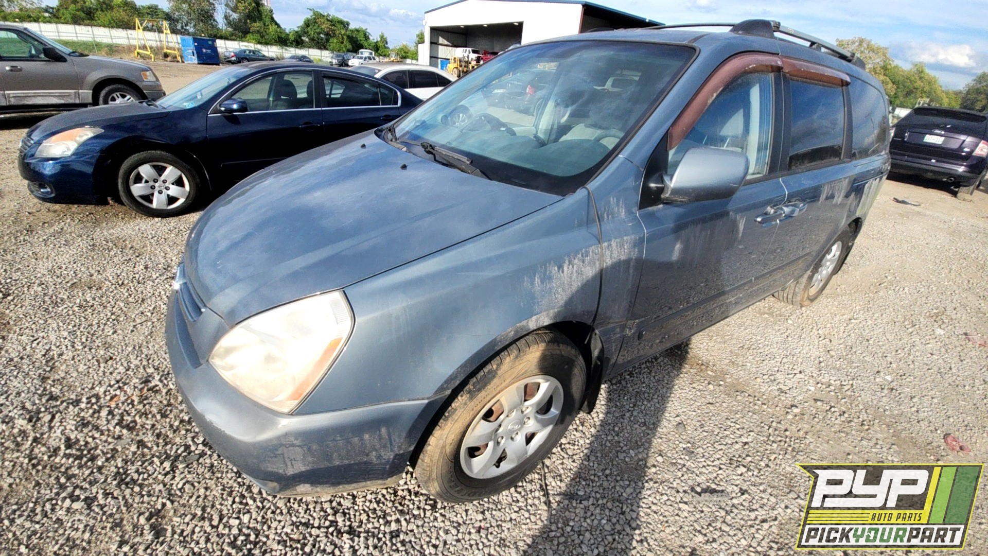 2008 KIA SEDONA available for parts