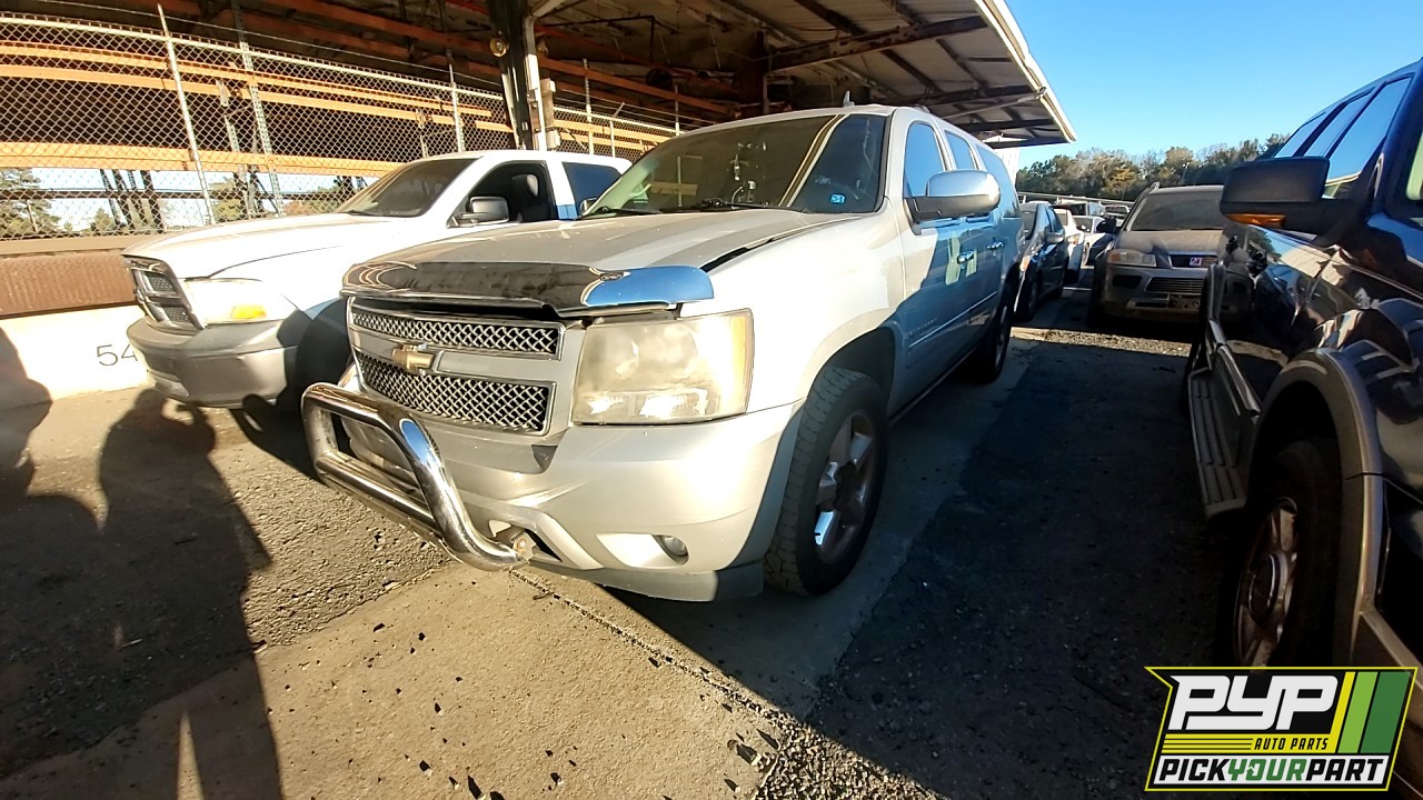 2011 CHEVROLET SUBURBAN 1500 partes disponibles