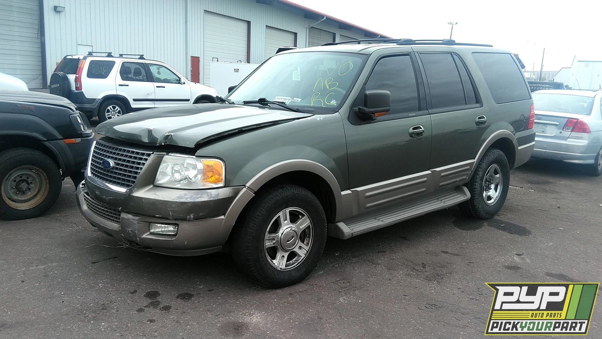2004 FORD EXPEDITION partes disponibles