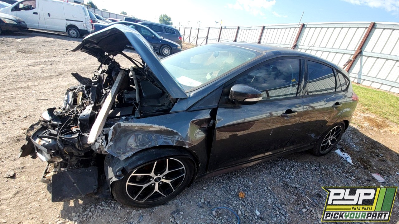 2016 FORD FOCUS available for parts
