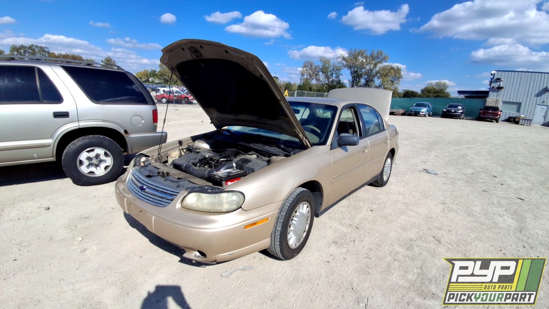 2004 CHEVROLET CLASSIC partes disponibles