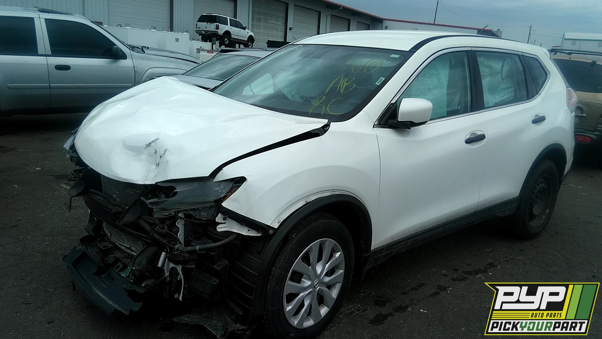 2016 NISSAN ROGUE partes disponibles