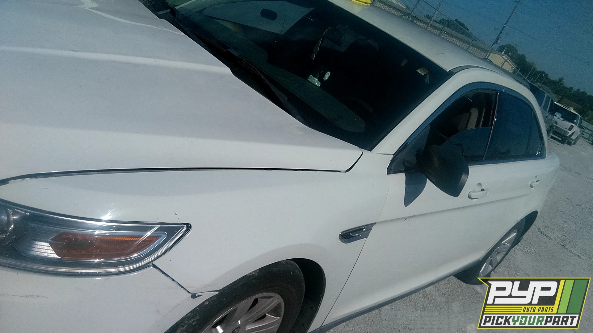 2011 FORD TAURUS partes disponibles