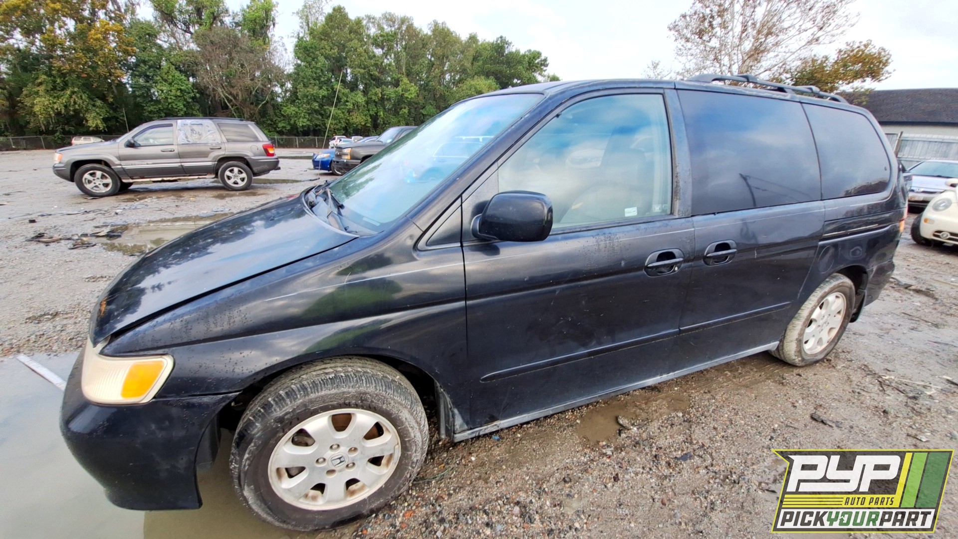 2004 HONDA ODYSSEY available for parts