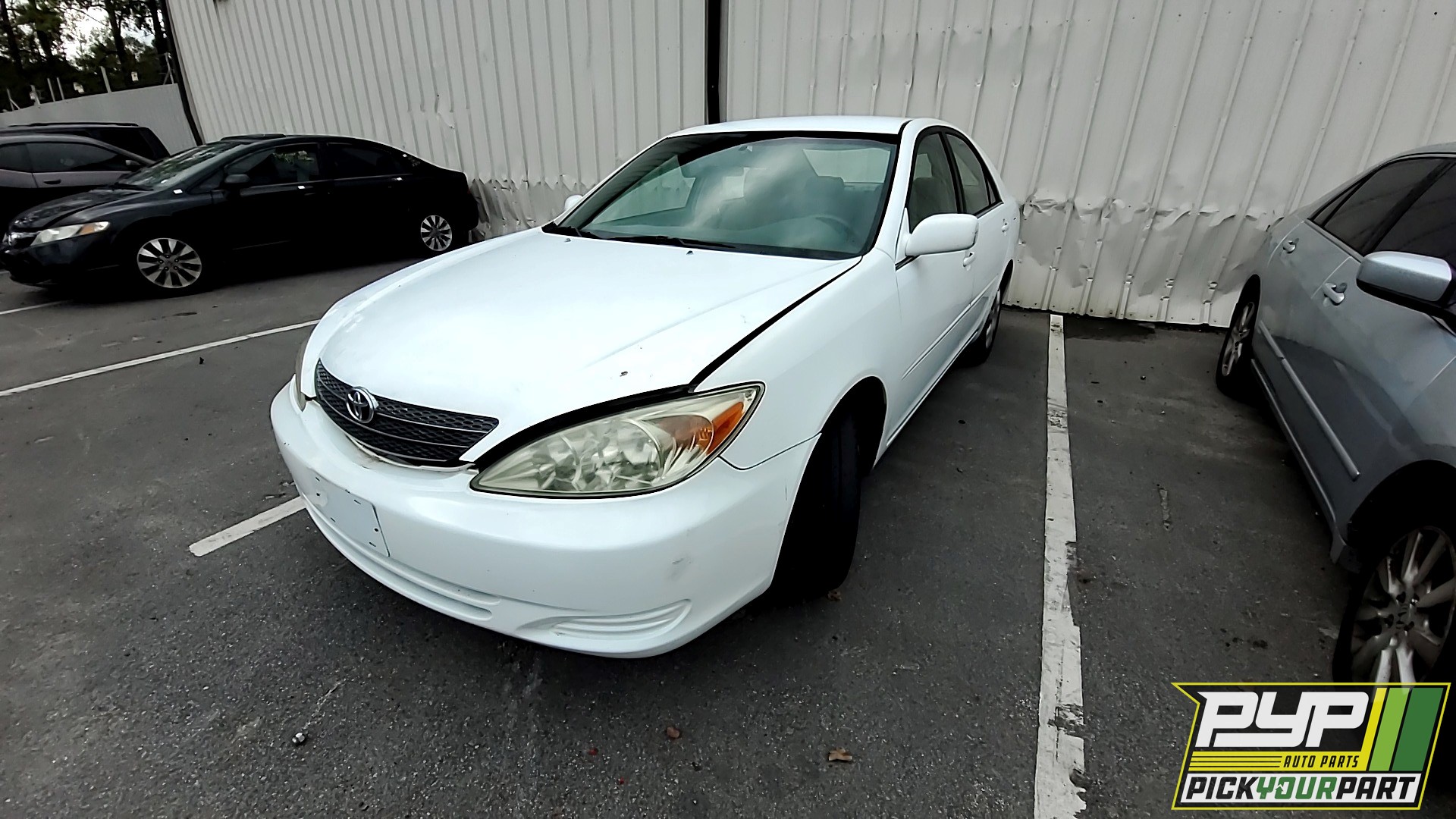 2003 TOYOTA CAMRY available for parts