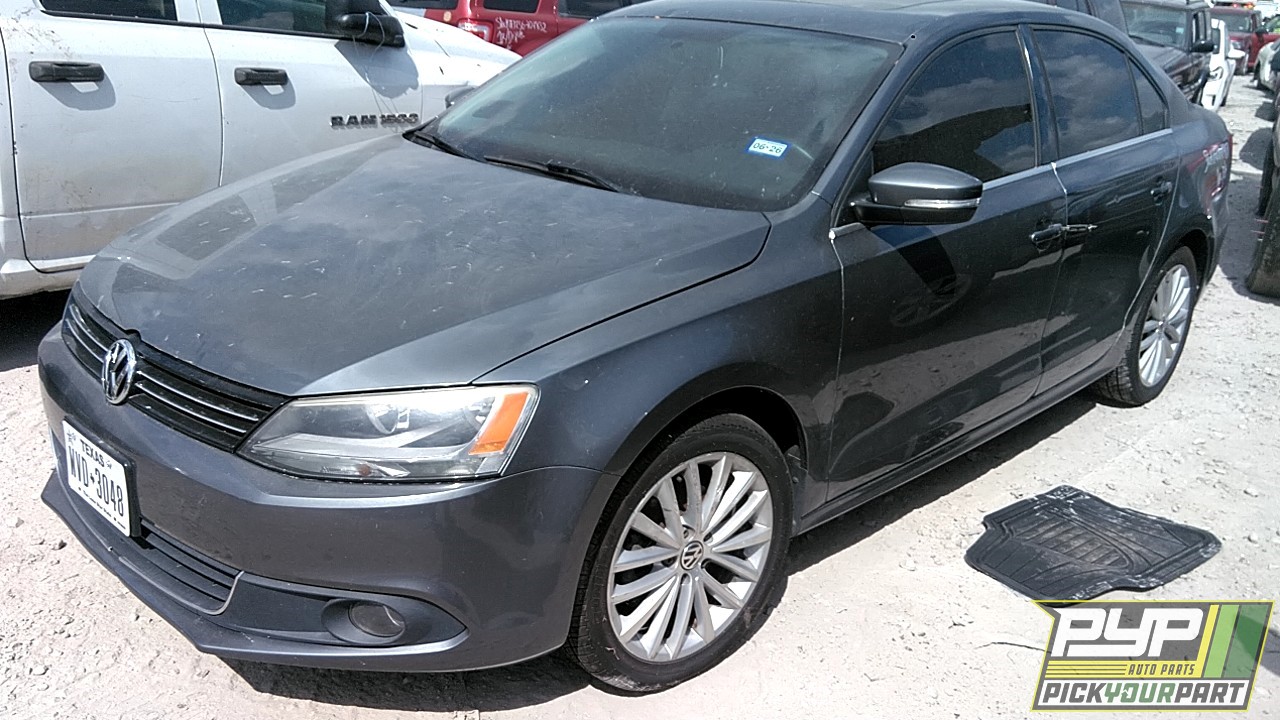 2013 VOLKSWAGEN JETTA partes disponibles