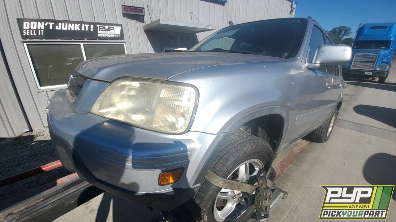 2001 HONDA CR-V available for parts