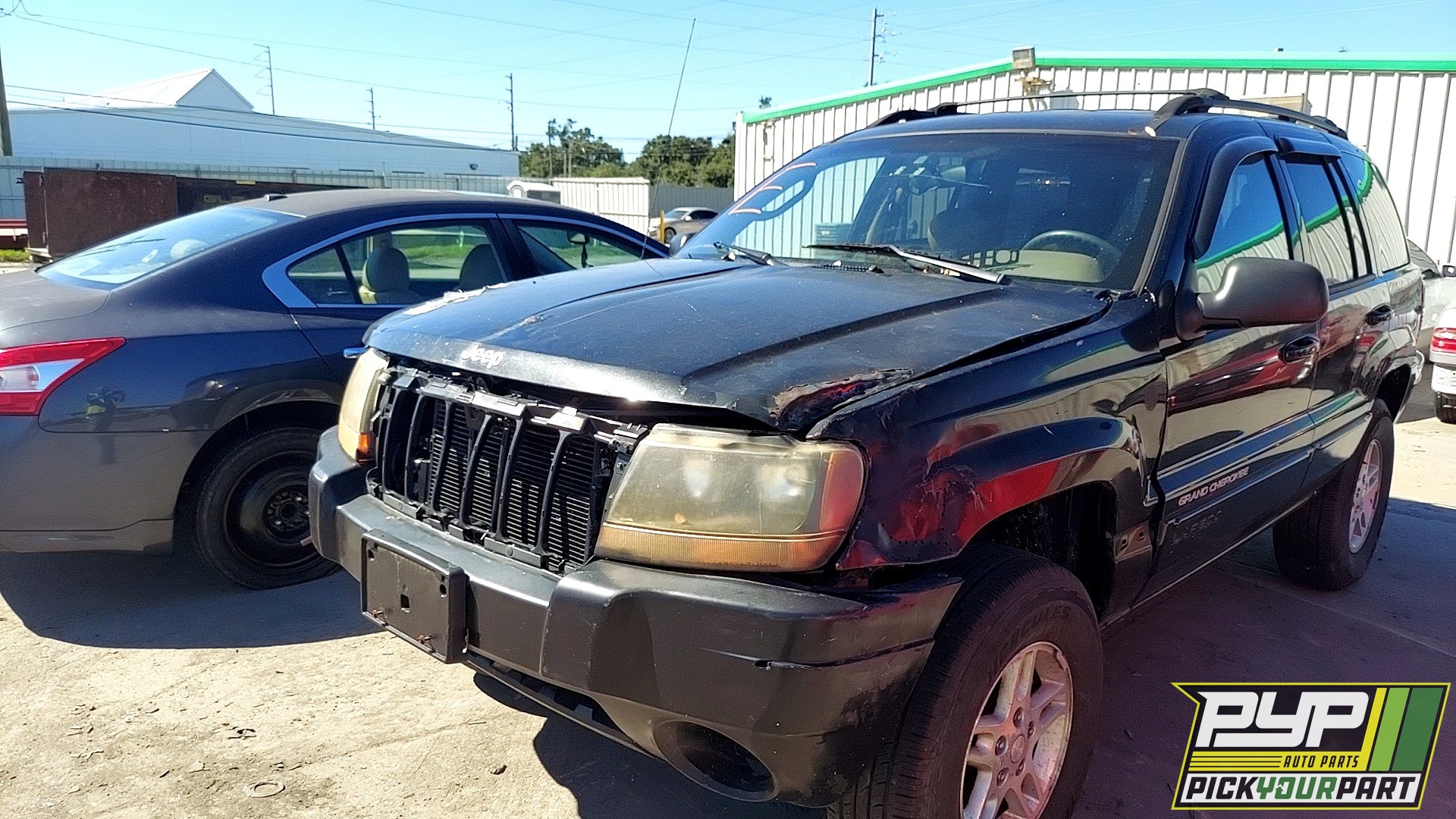 2004 JEEP GRAND CHEROKEE available for parts
