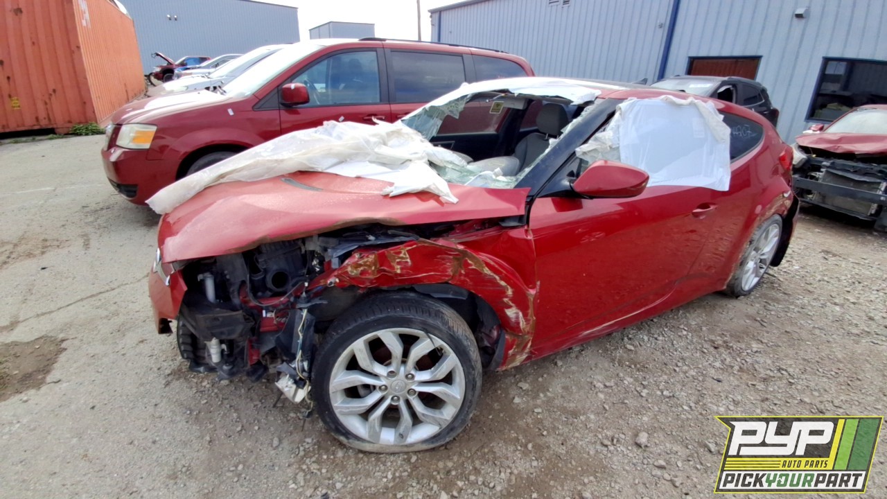 2013 HYUNDAI VELOSTER partes disponibles