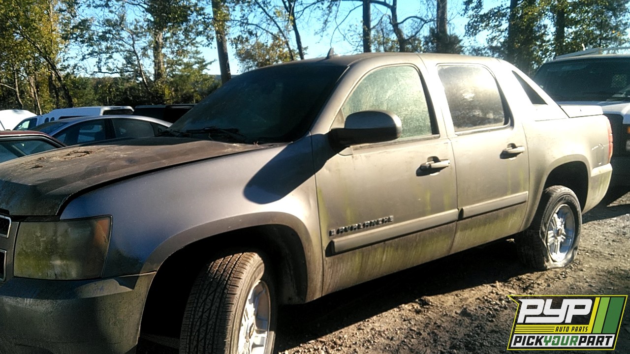 2007 CHEVROLET AVALANCHE available for parts