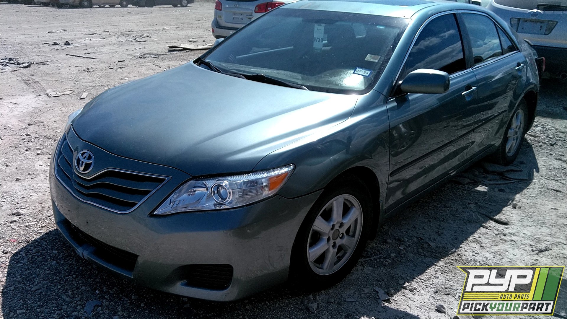 2010 TOYOTA CAMRY partes disponibles