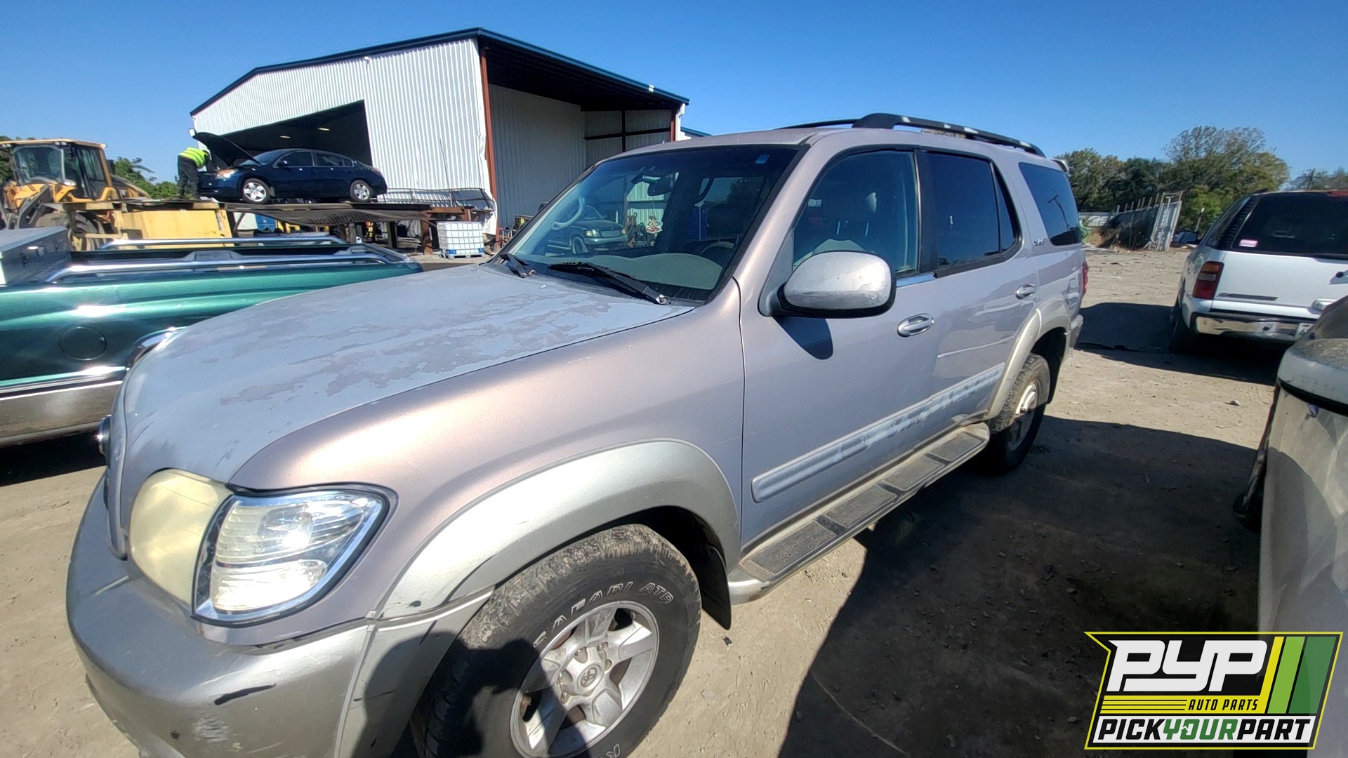 2002 TOYOTA SEQUOIA partes disponibles
