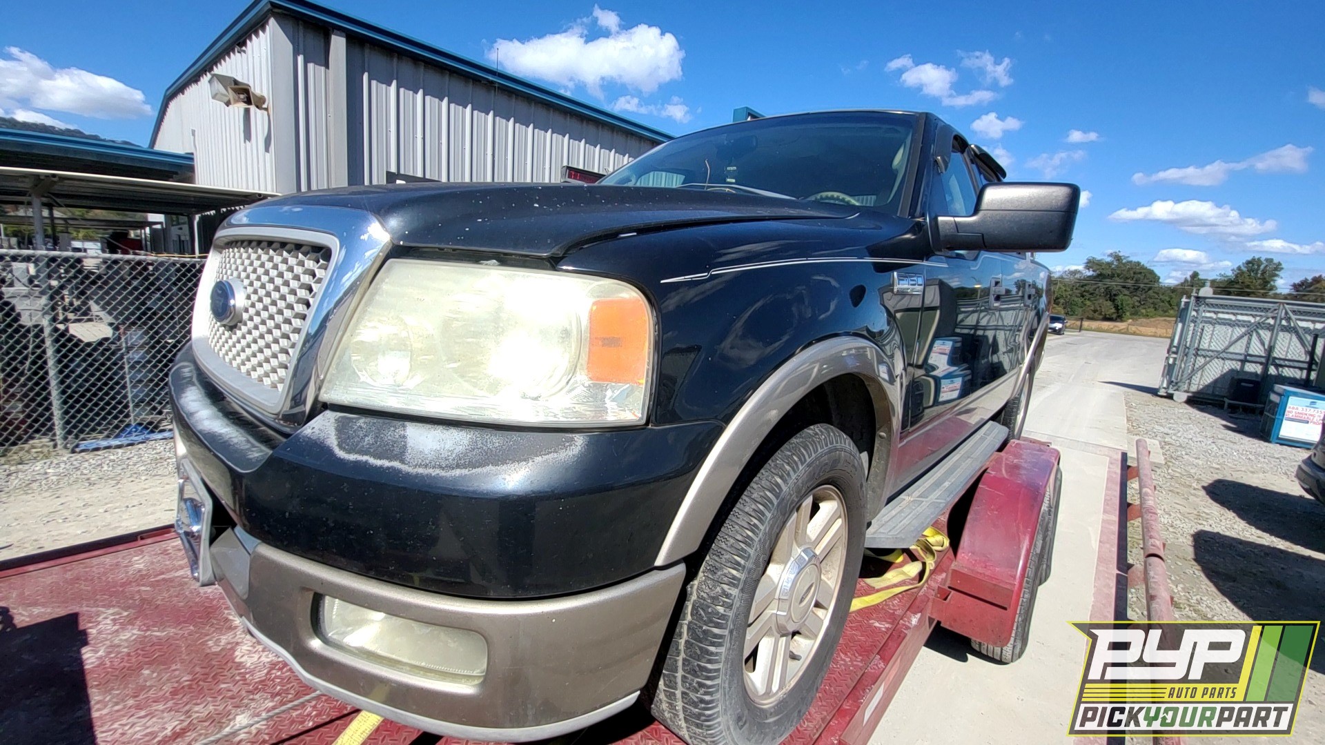 2004 FORD F-150 available for parts