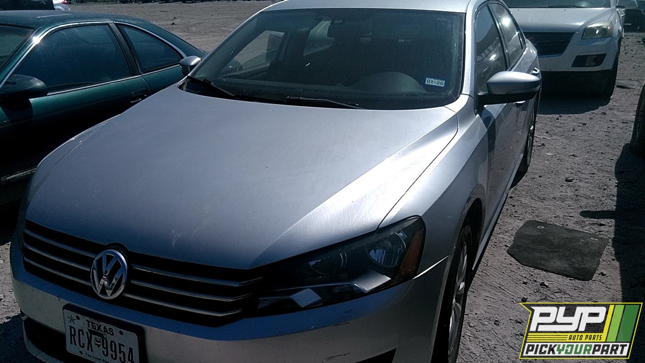 2013 VOLKSWAGEN PASSAT partes disponibles