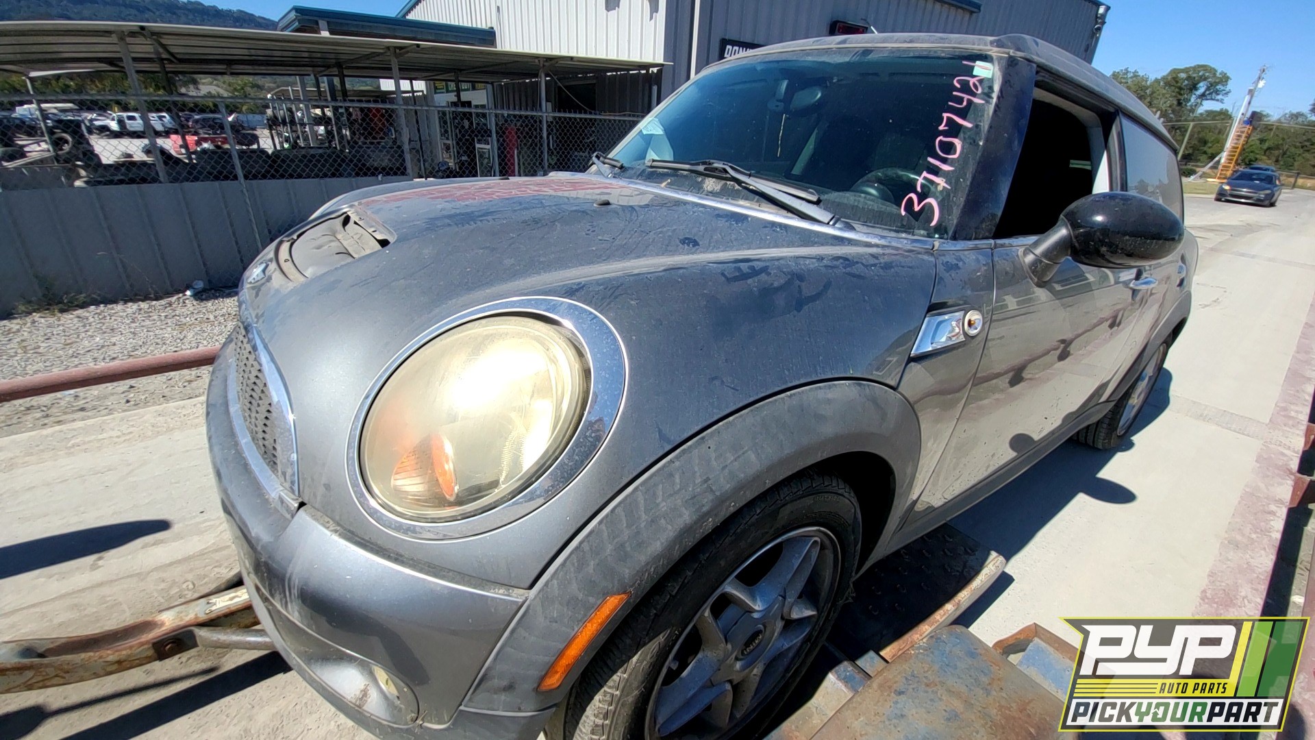 2010 MINI COOPER available for parts