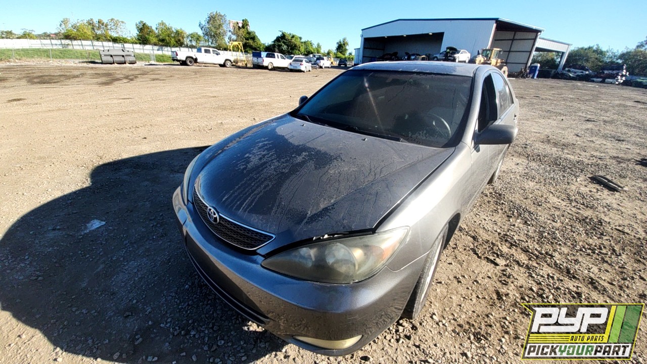 2002 TOYOTA CAMRY partes disponibles