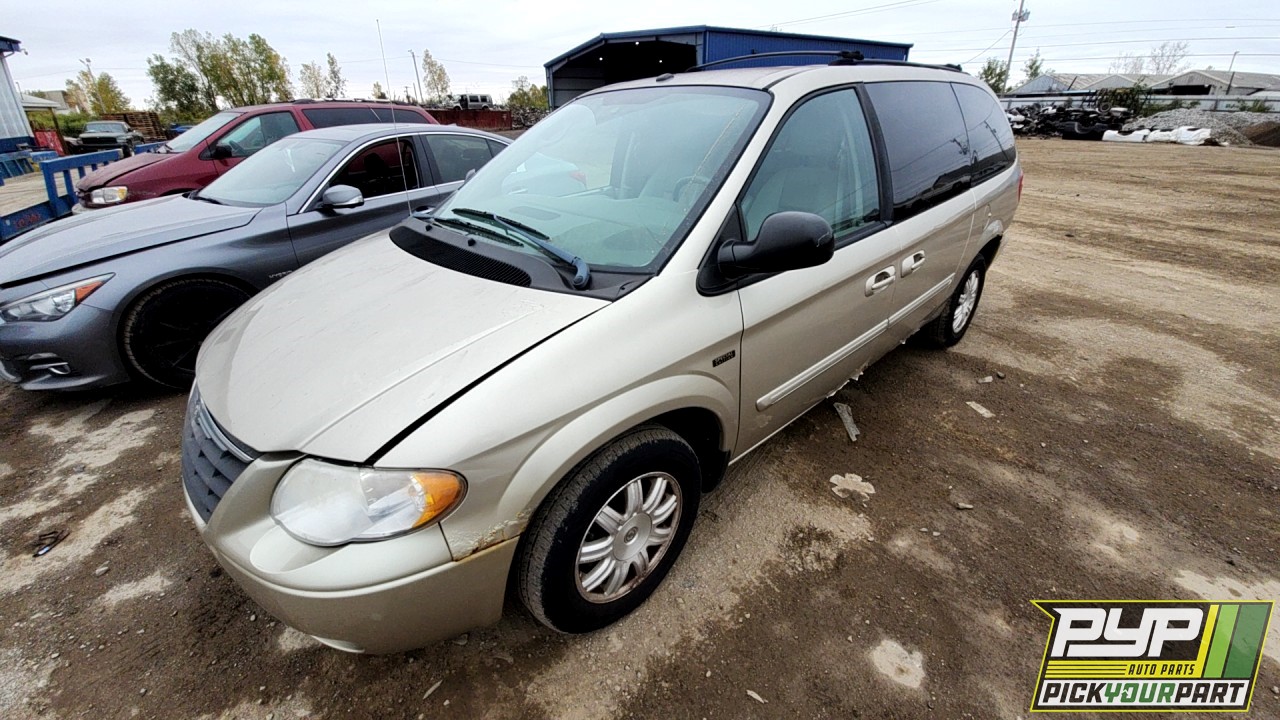 2007 CHRYSLER TOWN & COUNTRY available for parts