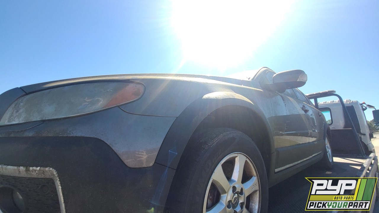 2008 VOLVO XC70 available for parts