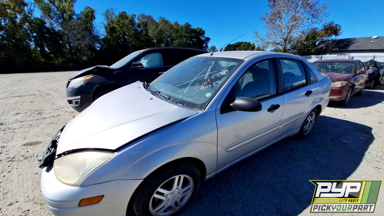 2002 FORD FOCUS available for parts
