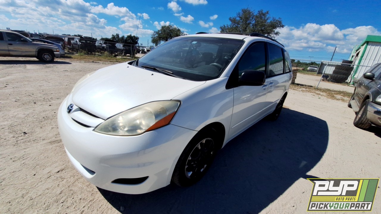 2008 TOYOTA SIENNA available for parts
