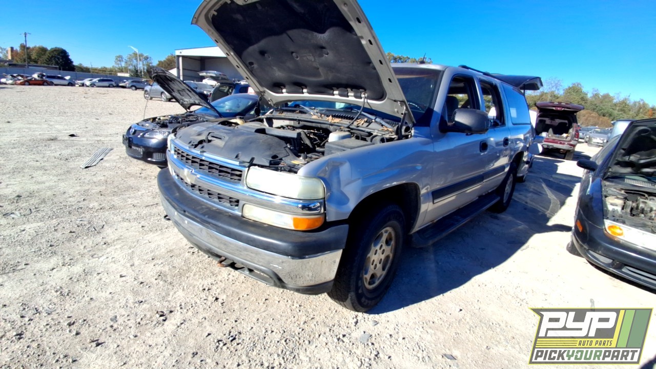 2004 CHEVROLET SUBURBAN 1500 partes disponibles