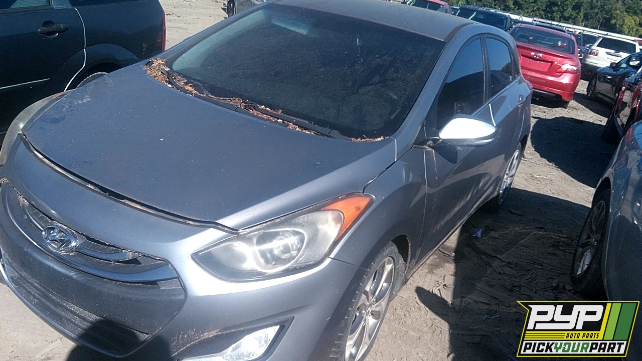 2015 HYUNDAI ELANTRA GT partes disponibles