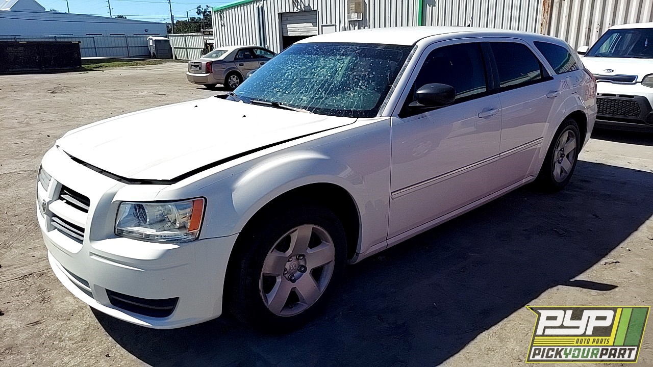 2008 DODGE MAGNUM available for parts