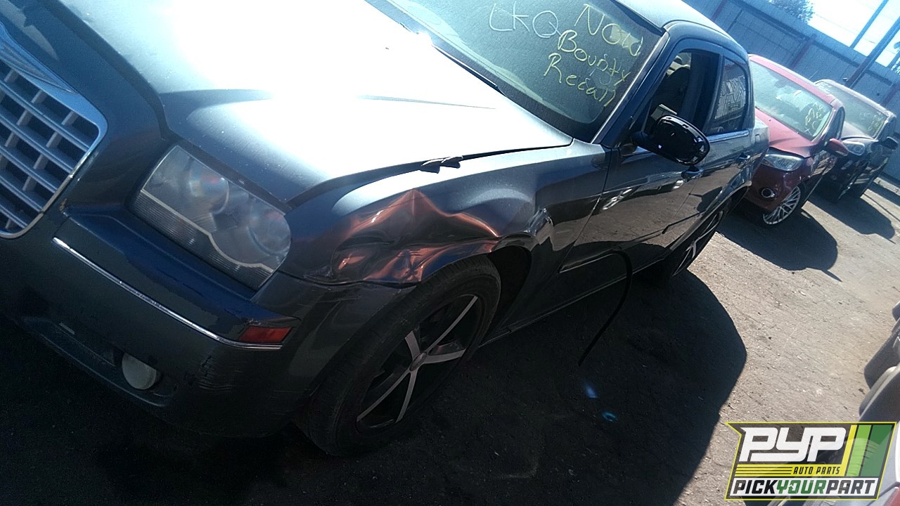 2005 CHRYSLER 300 partes disponibles