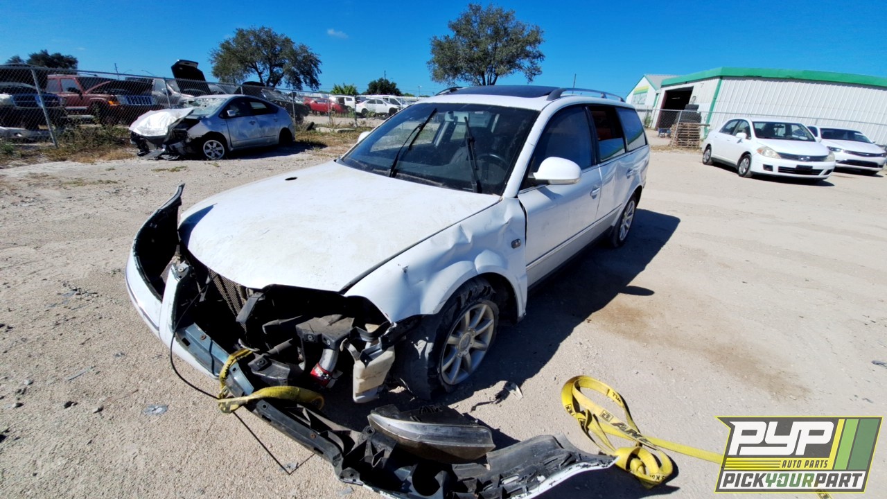 2004 VOLKSWAGEN PASSAT available for parts