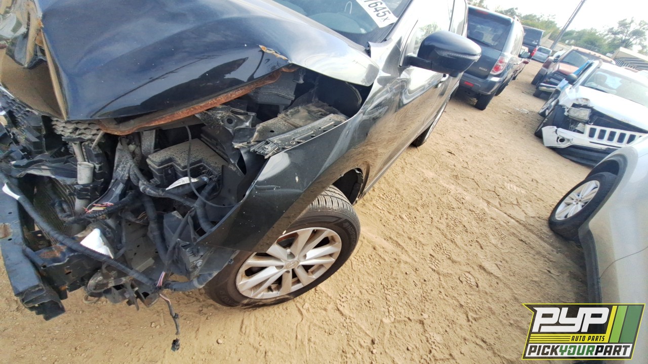 2017 NISSAN ROGUE SPORT partes disponibles