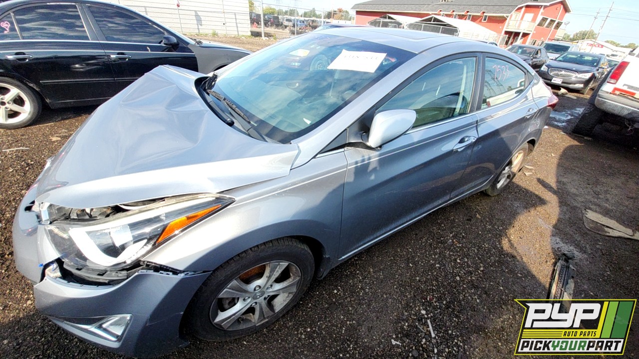 2016 HYUNDAI ELANTRA partes disponibles