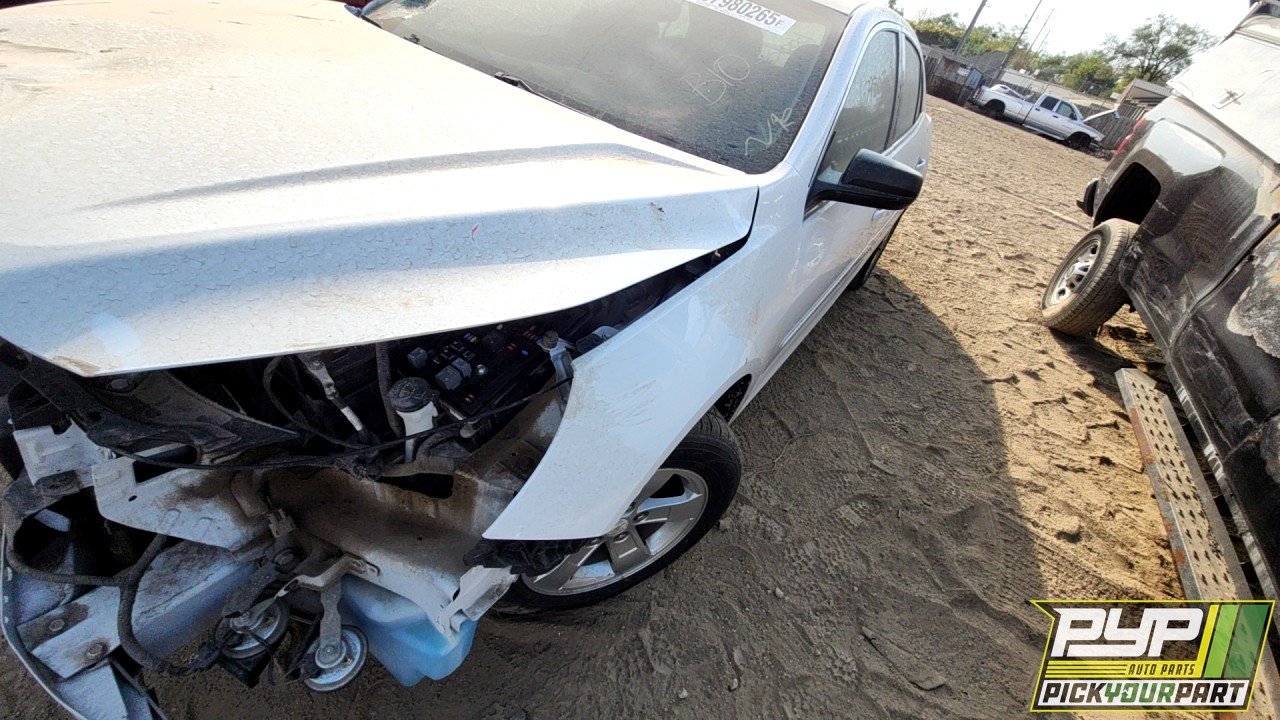 2015 CHEVROLET MALIBU partes disponibles