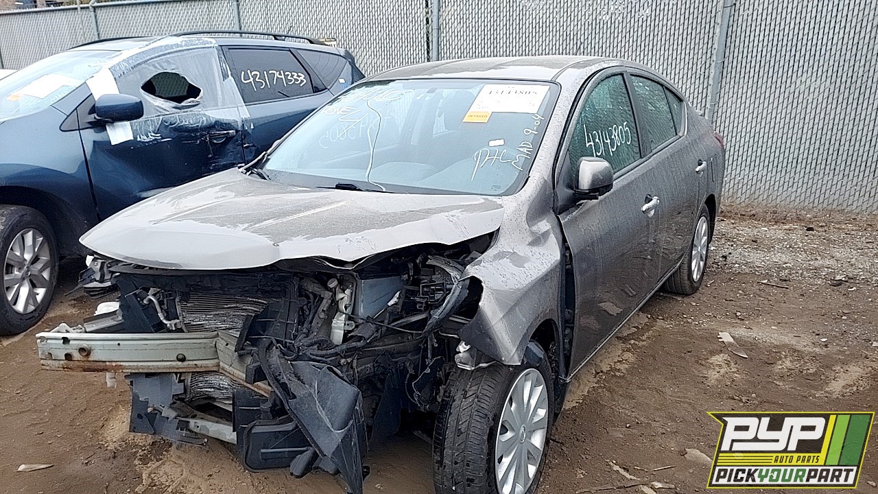 2013 NISSAN VERSA partes disponibles