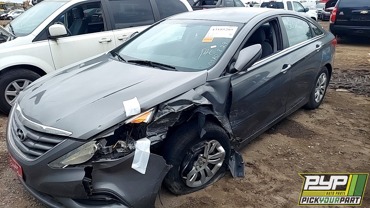 2011 HYUNDAI SONATA available for parts