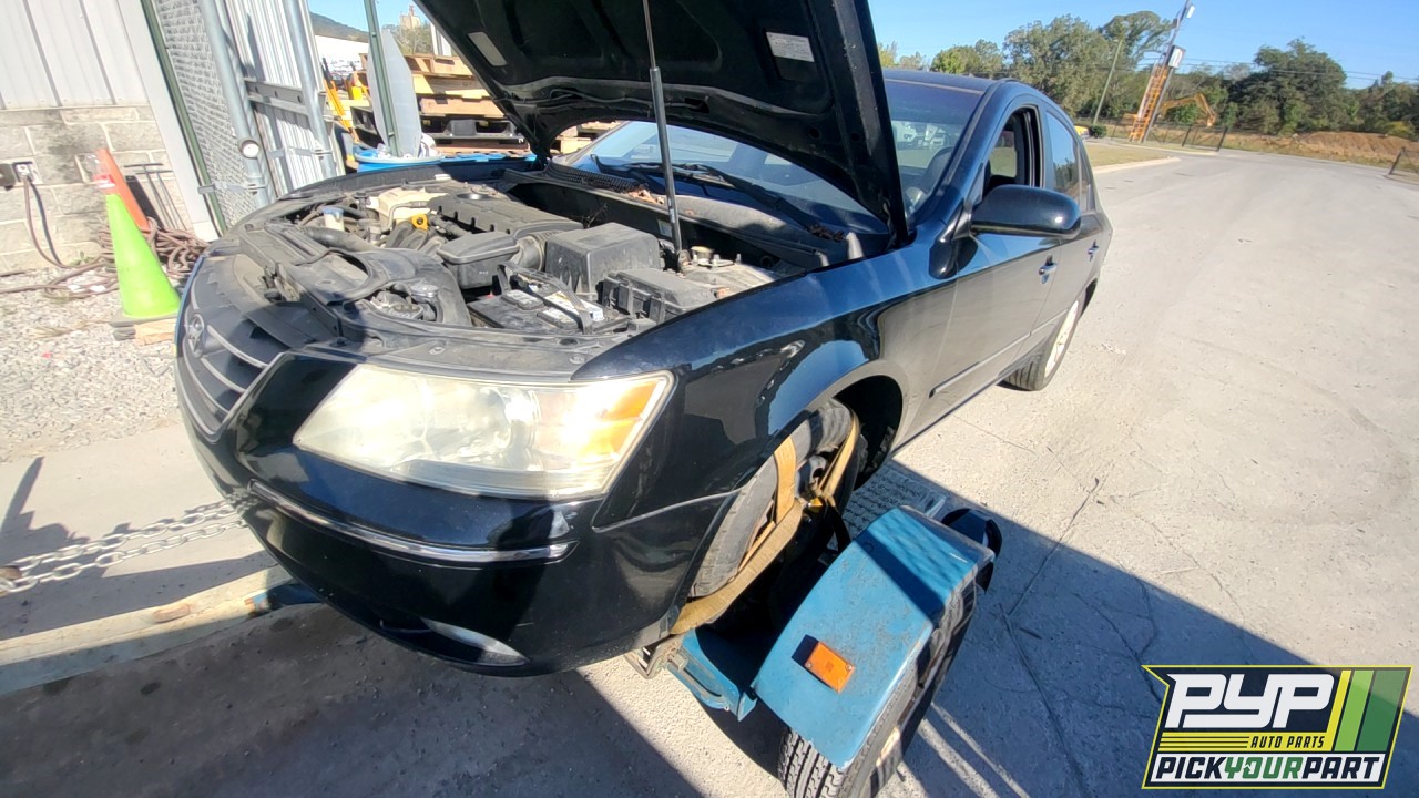 2009 HYUNDAI SONATA available for parts