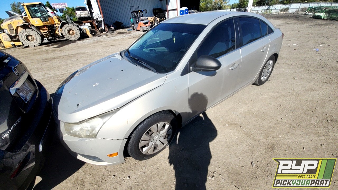 2012 CHEVROLET CRUZE partes disponibles