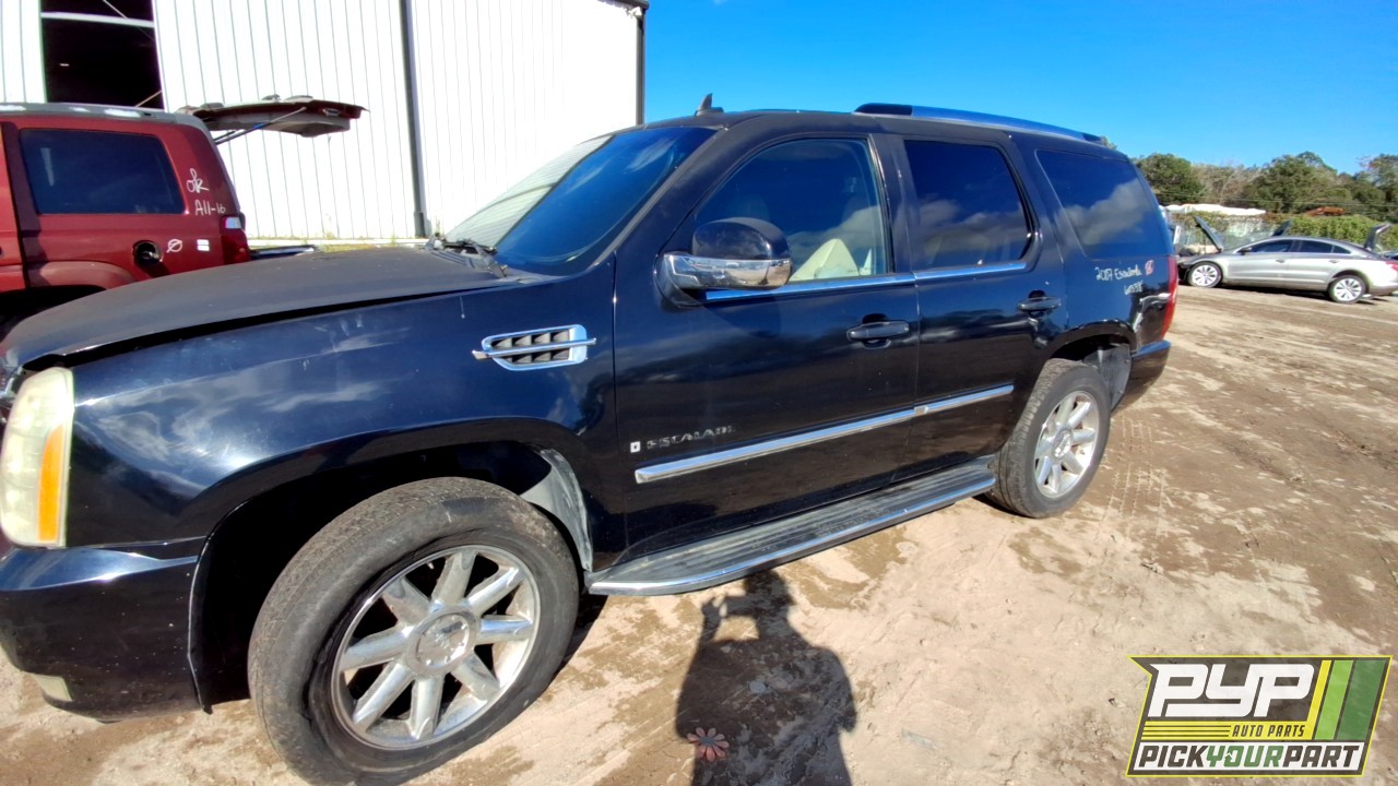 2007 CADILLAC ESCALADE available for parts