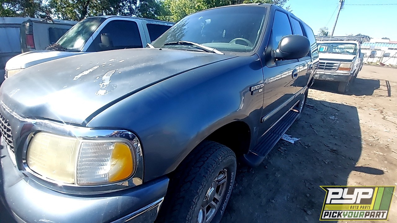 2002 FORD EXPEDITION available for parts