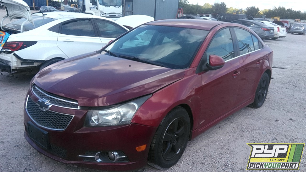 2013 CHEVROLET CRUZE partes disponibles