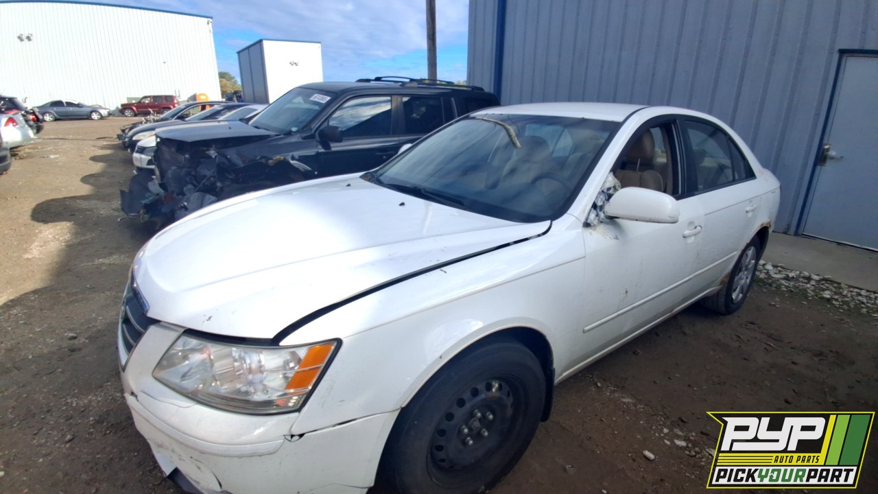 2009 HYUNDAI SONATA available for parts
