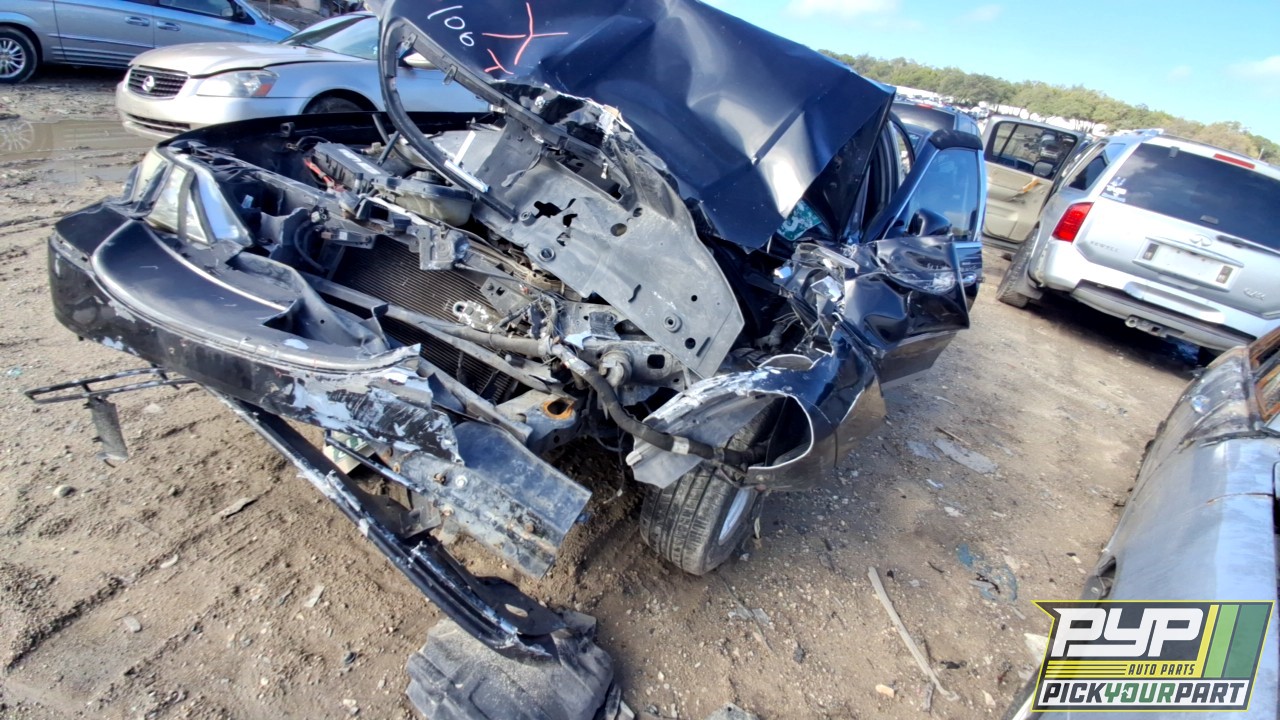 2006 LINCOLN TOWN CAR partes disponibles