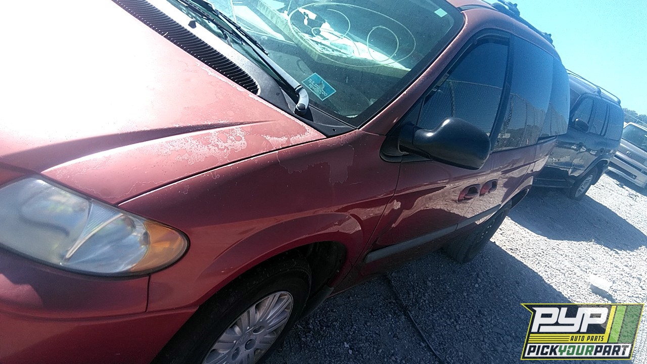 2005 CHRYSLER TOWN & COUNTRY available for parts