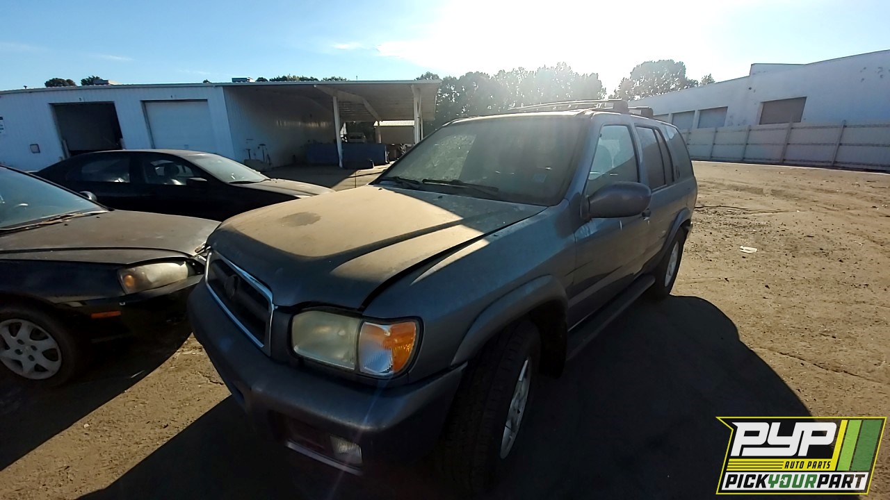 2001 NISSAN PATHFINDER partes disponibles