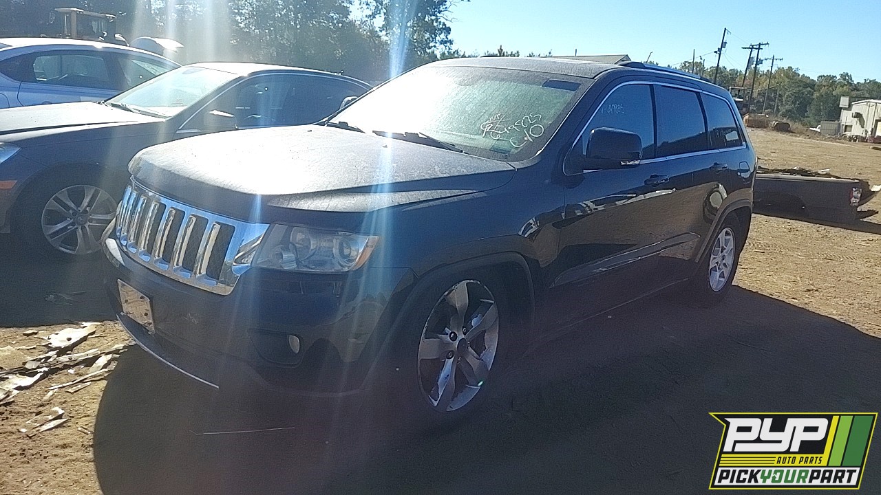 2013 JEEP GRAND CHEROKEE partes disponibles