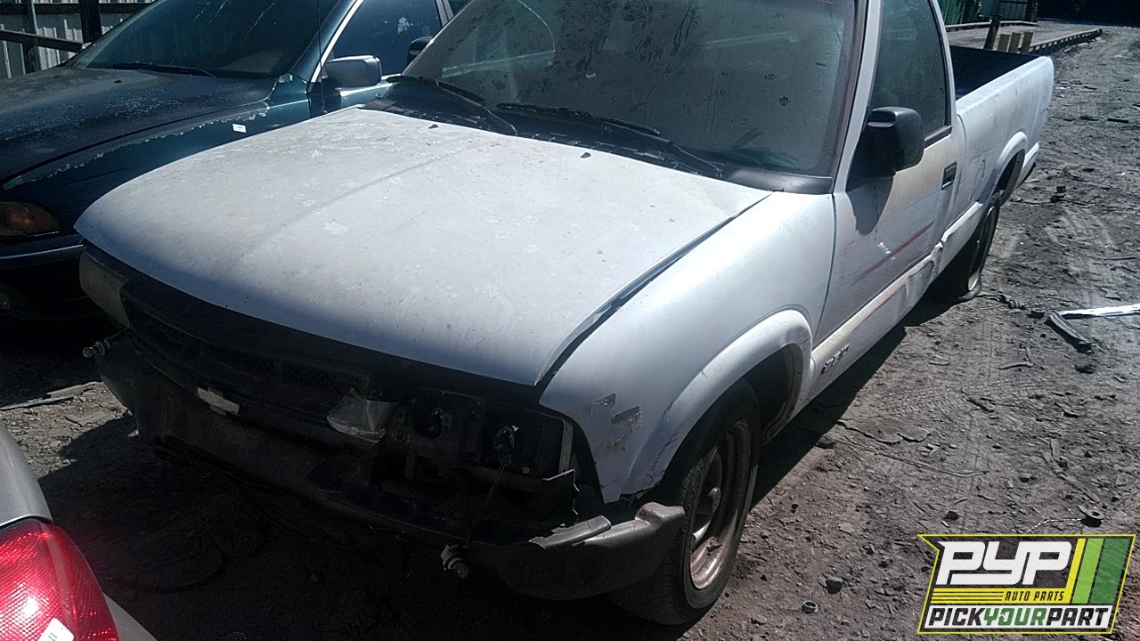 2001 CHEVROLET S10 partes disponibles