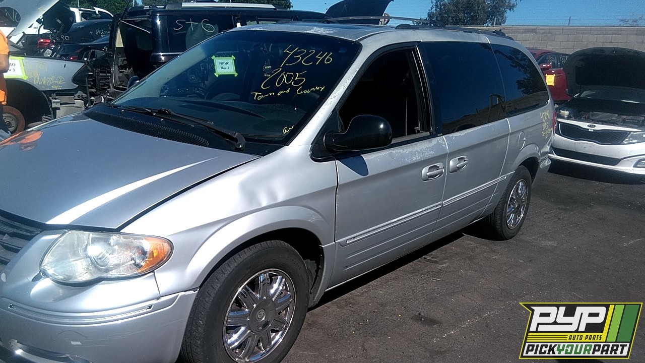 2005 CHRYSLER TOWN & COUNTRY available for parts