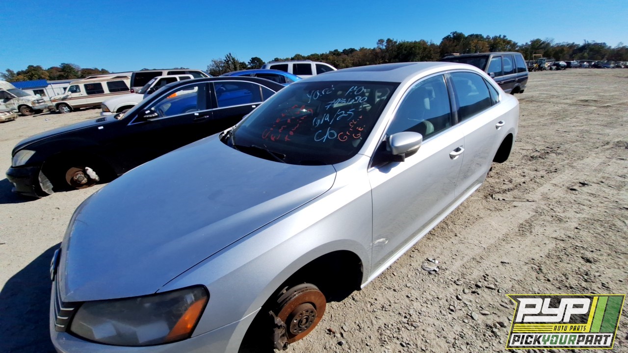 2014 VOLKSWAGEN PASSAT partes disponibles
