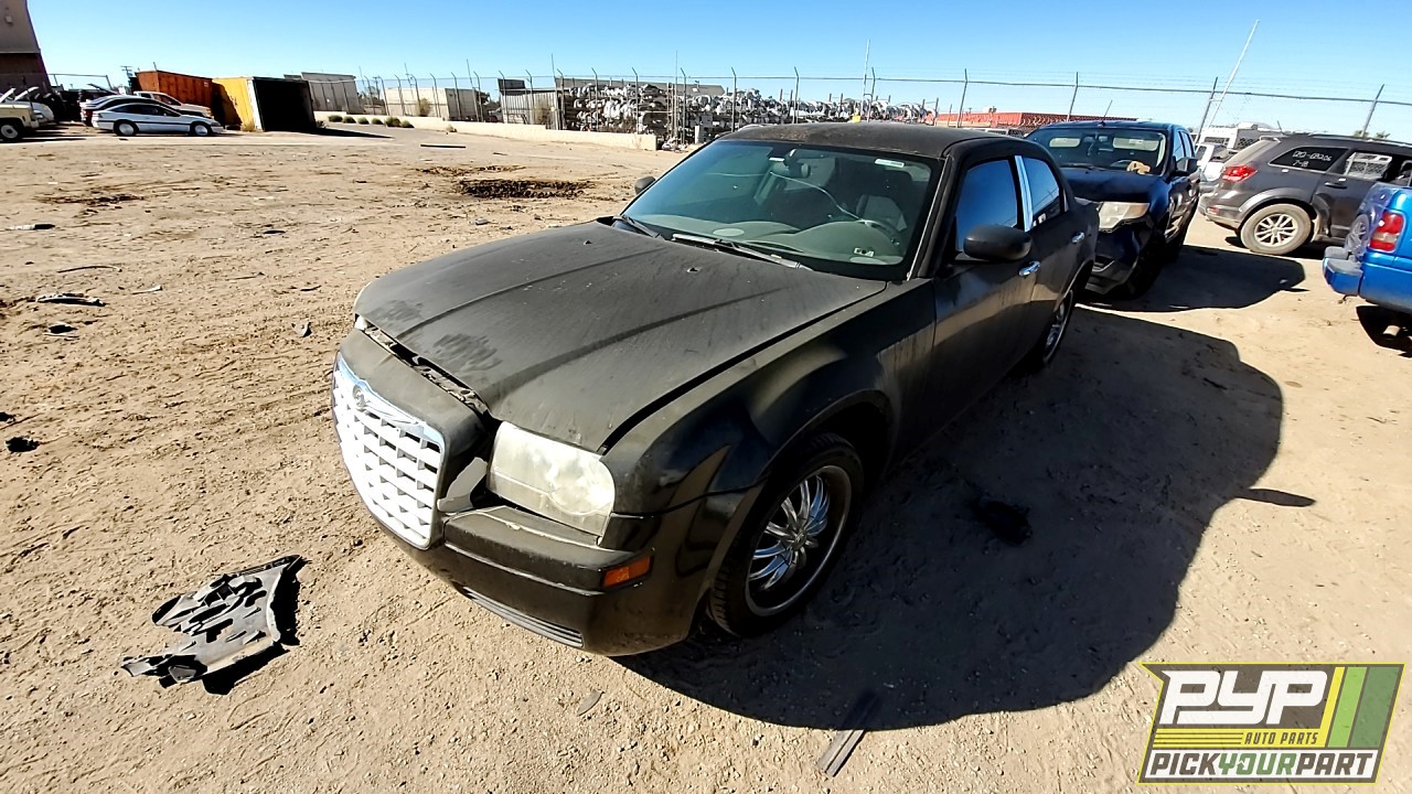 2007 CHRYSLER 300 available for parts